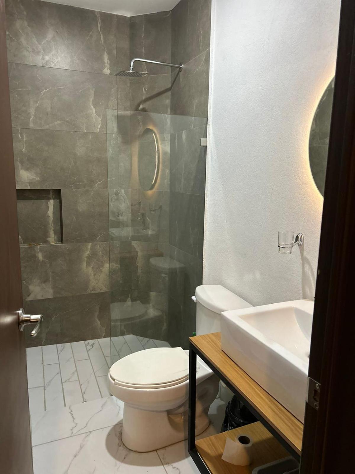 Vidrio Suites Col Americana กัวดาลาฮารา ภายนอก รูปภาพ